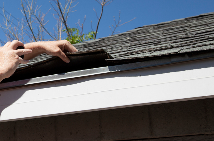 Why Scheduling Roof Maintenance is the Key to a Longer-Lasting Roof