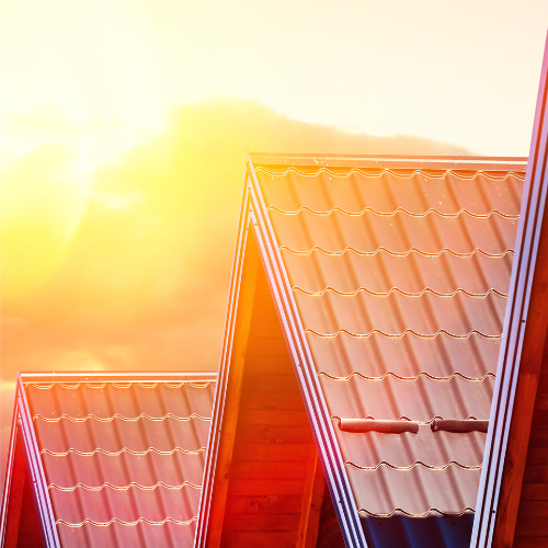 Metal vs. Shingle Roofs: Which Handles Storms Better?