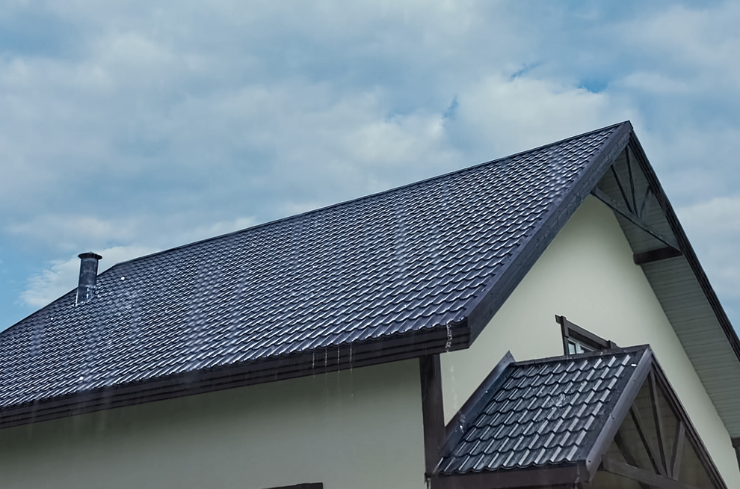 What You Should Know About the 7 Most Popular Pitched Roof Types