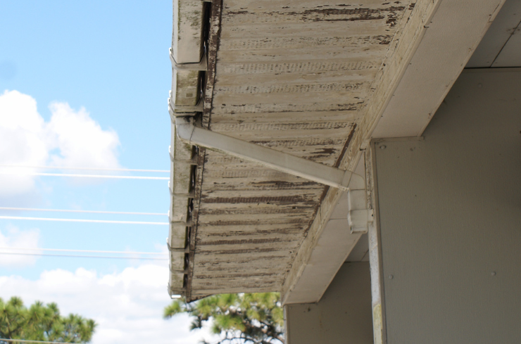 Sagging Gutters and Cracked Soffits: Small Issues, Big Consequences