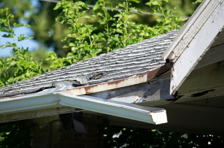 Sagging Gutters and Cracked Soffits: Small Issues, Big Consequences